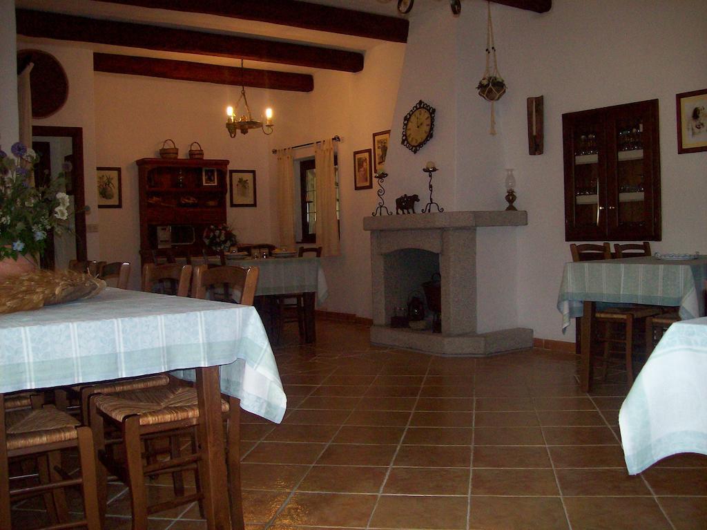Willa Turismo Rurale L'Agliuledda Sant'Antonio di Gallura Zewnętrze zdjęcie