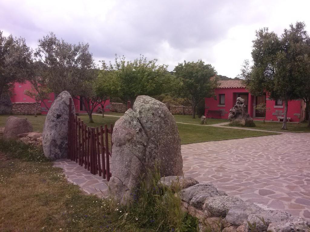 Willa Turismo Rurale L'Agliuledda Sant'Antonio di Gallura Zewnętrze zdjęcie