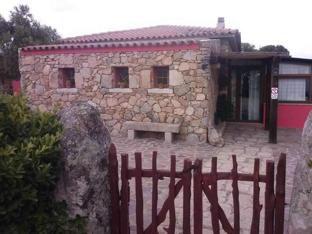 Willa Turismo Rurale L'Agliuledda Sant'Antonio di Gallura Zewnętrze zdjęcie