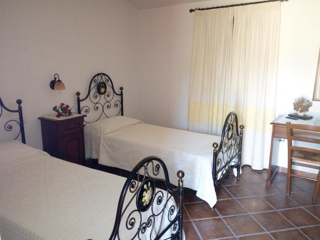 Willa Turismo Rurale L'Agliuledda Sant'Antonio di Gallura Zewnętrze zdjęcie